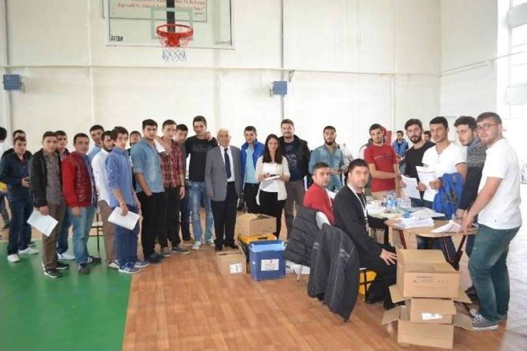 &Uuml;niversite &Ouml;ğrencilerinden &ldquo;birbirimize İhtiyacımız Var&rdquo;projesi