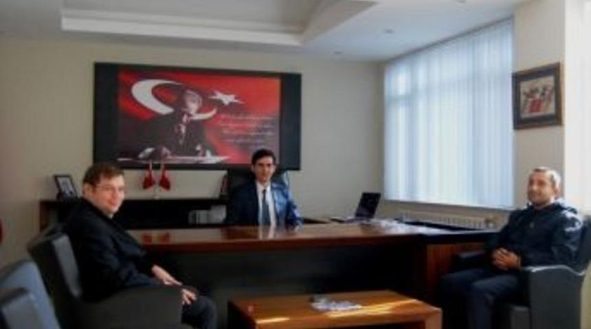 Selendi&rsquo;de Ptt&rsquo;ciler Kaymakam Meşeli&rsquo;yi Ziyaret Etti