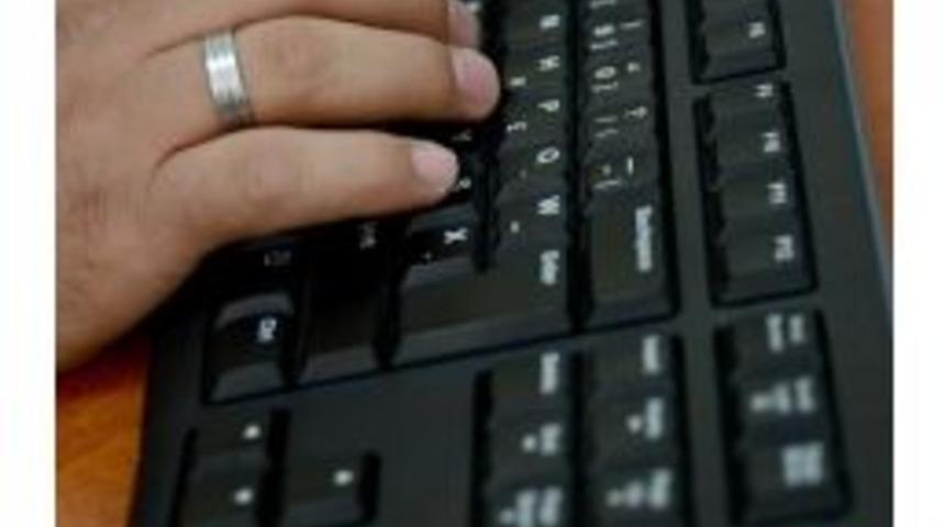 Komek&rsquo;ten Zabıt Katipliği Kursu