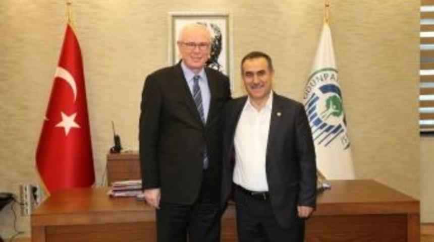 Başkan Kurt, Milletvekili İhsan &Ouml;zkes İle Bir Araya Geldi