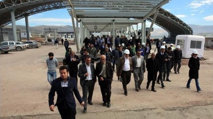 &ldquo;sınır Kapılarının &Ouml;nemi Ve Ardahan&rsquo;a Katkıları&rdquo; Ar&uuml;&rsquo;de Mercek Altına Alındı