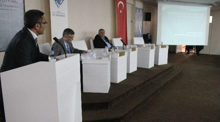 T&uuml;rklerde Tarih Bilinci Ve Tarih Yazıcılığı Sempozyumu