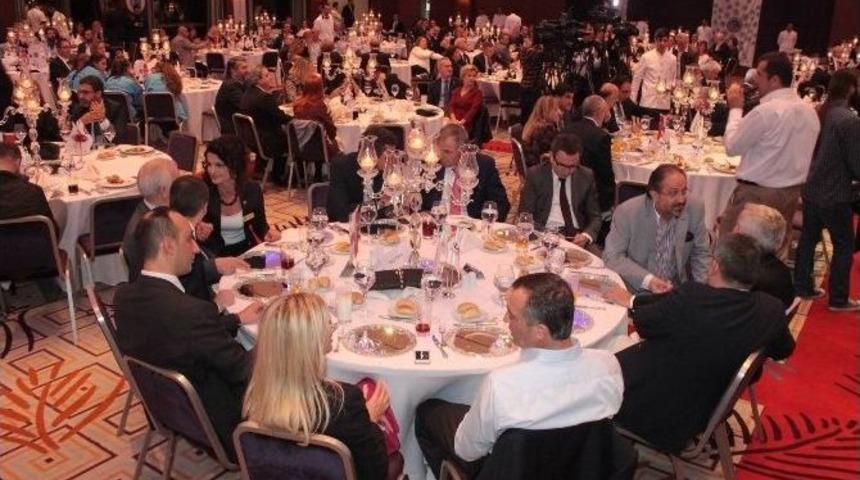 Bakan &Ccedil;elik, Avrupa Konseyini Orta Doğu&rsquo;ya Davet Etti