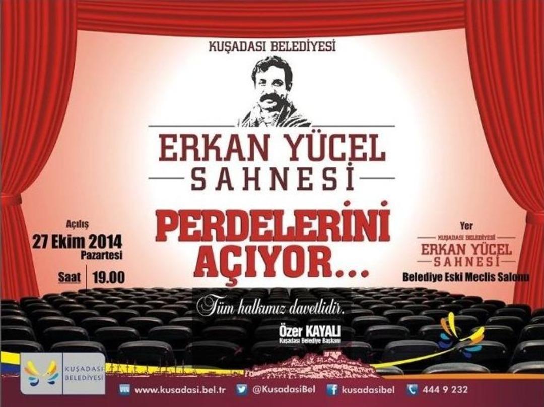 Kuşadası Belediyesi Erkan Y&uuml;cel Sahnesi Perdelerini A&ccedil;ıyor