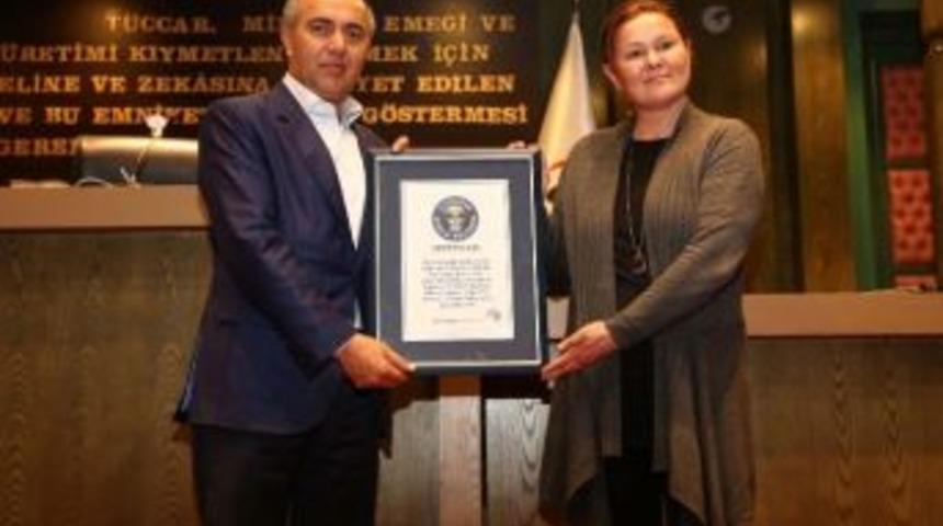 Ato&rsquo;ya Guınness Sertifikası