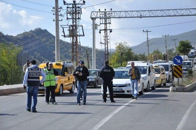 Tunceli-erzincan Karayolu İçişleri Bakanlığı’nca Ulaşıma Kapatıldı