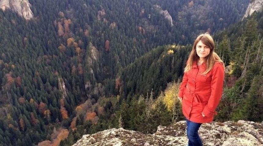 G&ouml;rebilmek İ&ccedil;in Kilometrelerce Uzaktan Geldiler