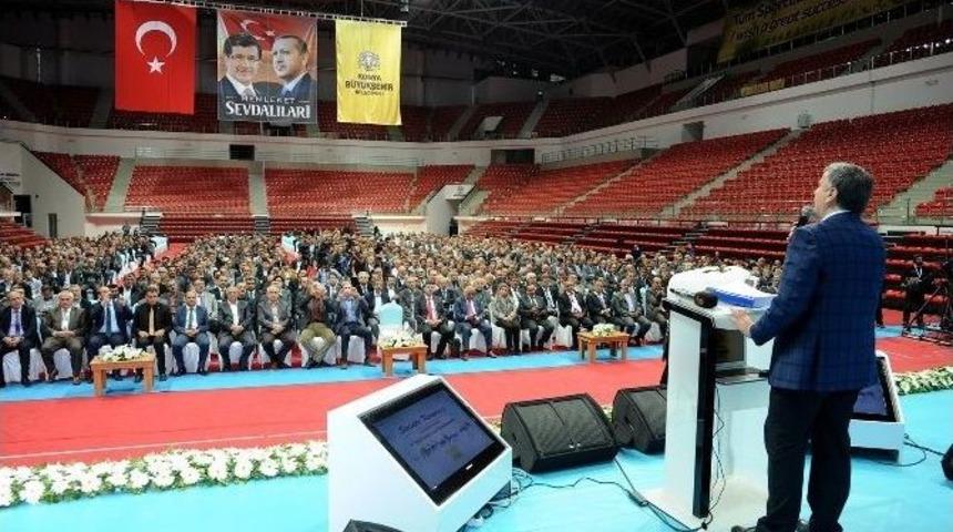 Bakşan Aky&uuml;rek Muhtarlarla Buluştu