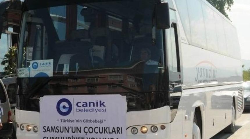 Samsun&rsquo;un &Ccedil;ocukları Cumhuriyet Yolunda
