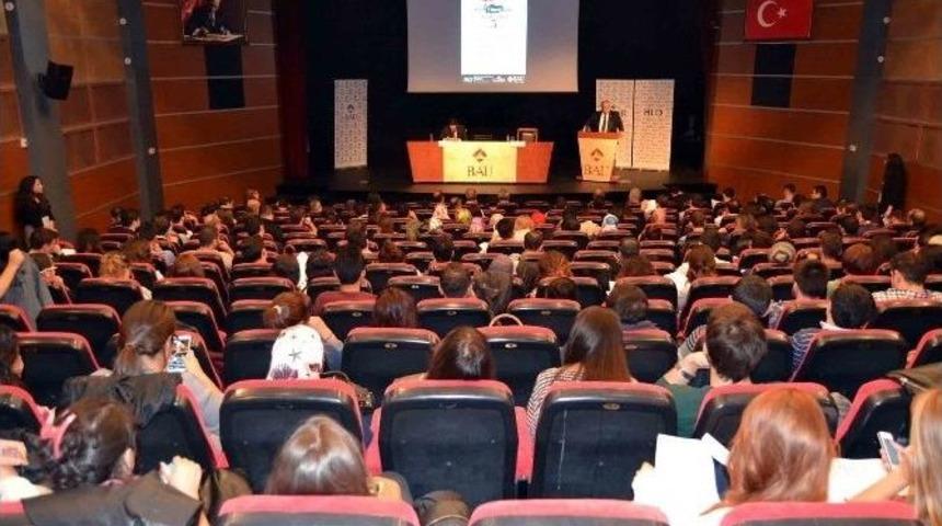 Dsp Genel Başkanı T&uuml;rker &Uuml;niversiteli Gen&ccedil;lerle Buluştu