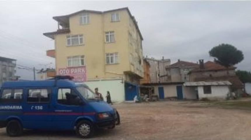 Hırsızlar 1 Ton Fındığı &Ccedil;aldı