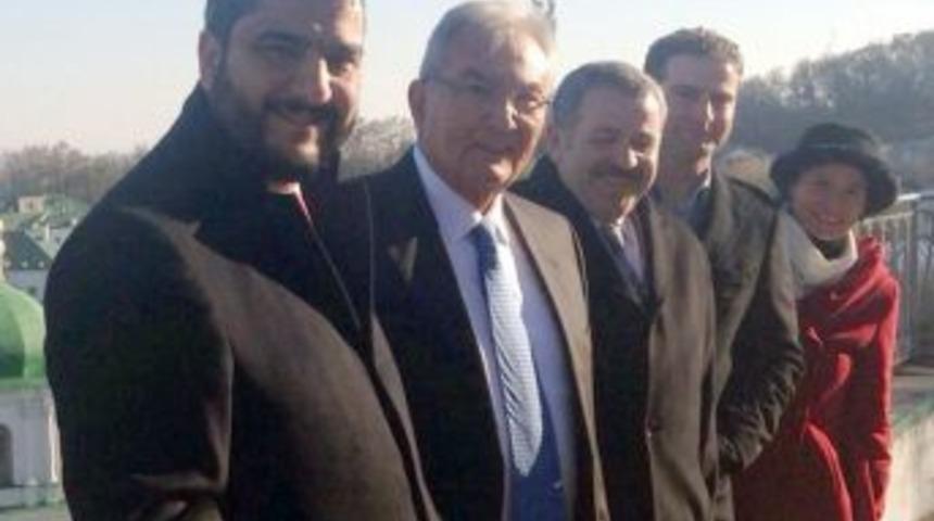 Milletvekili &Ccedil;alışkan Ukrayna&rsquo;ya Gitti