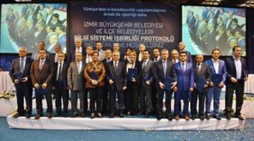 İzmir Belediyelerinin &rsquo;&rsquo;bilgi&rsquo;&rsquo; Kardeşliği