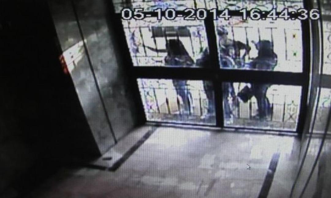 (&ouml;zel Haber) Kadın Hırsızların Kıyafet Ve Engelli Numarası