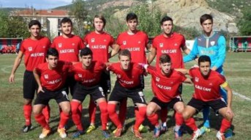 Fo&ccedil;a Belediyespor, Sezonun İlk 3 Puanını Kazandı