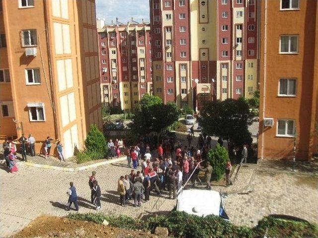 Anamur’da İstinat Duvarı Çöktü