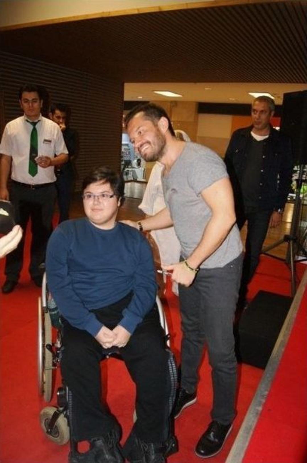 Bursa&rsquo;da Ozan Doğulu Coşkusu