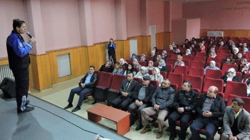 Polis Ekipleri, Velileri Bilgilendirdi