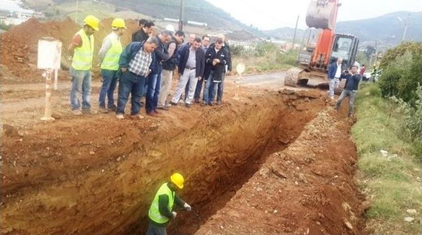 Dsi B&ouml;lge M&uuml;d&uuml;r&uuml; &Ouml;zg&uuml;r, Gazipaşa&rsquo;da İncelemelerde Bulundu