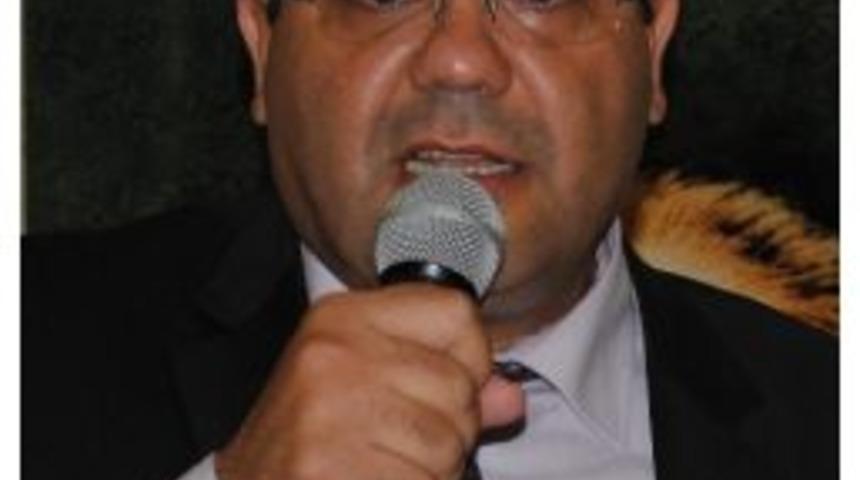 Ak Parti&rsquo;li &Uuml;nek&rsquo;ten &lsquo;yeni T&uuml;rkiye&rsquo; Vurgusu