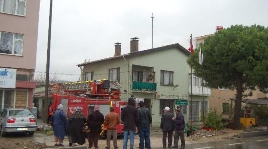 Lapseki Tarım Kredi Kooperatifinde Yangın