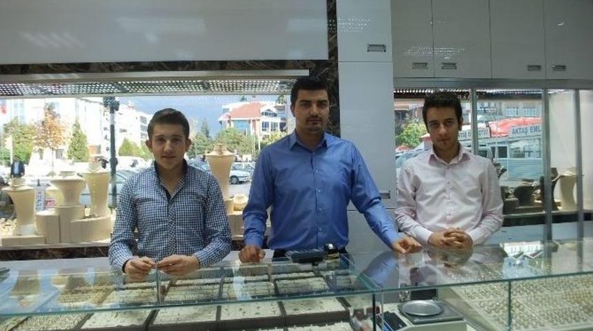 Altına Kredi Kartı Taksiti Kuyumcuların Keyfini Yerine Getirdi
