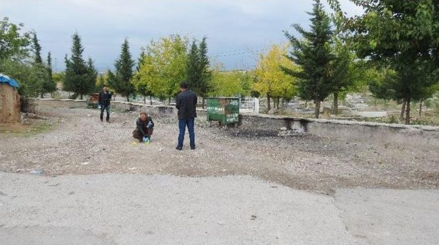 Mezarlıkta Silahlı Saldırı: 1 Yaralı