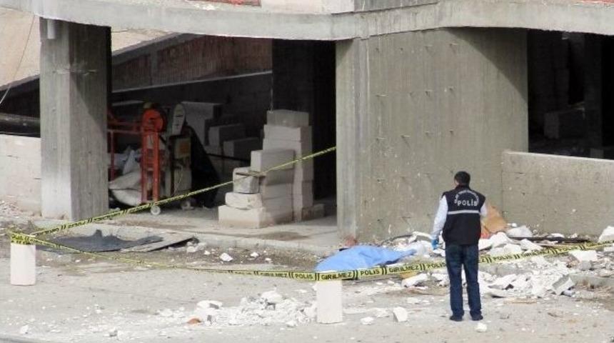 İnşaatın 15&rsquo;inci Katından D&uuml;şen İş&ccedil;i Hayatını Kaybetti