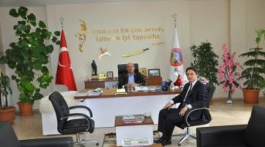 Kaymakam &Ouml;ner&rsquo;den Başkan Samur&rsquo;a Ziyaret