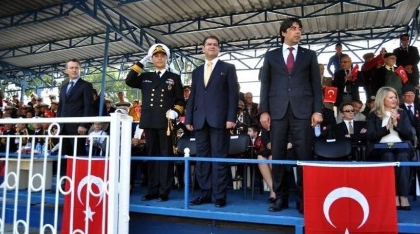 Fo&ccedil;a Cumhuriyeti Coşkuyla Kutlayacak