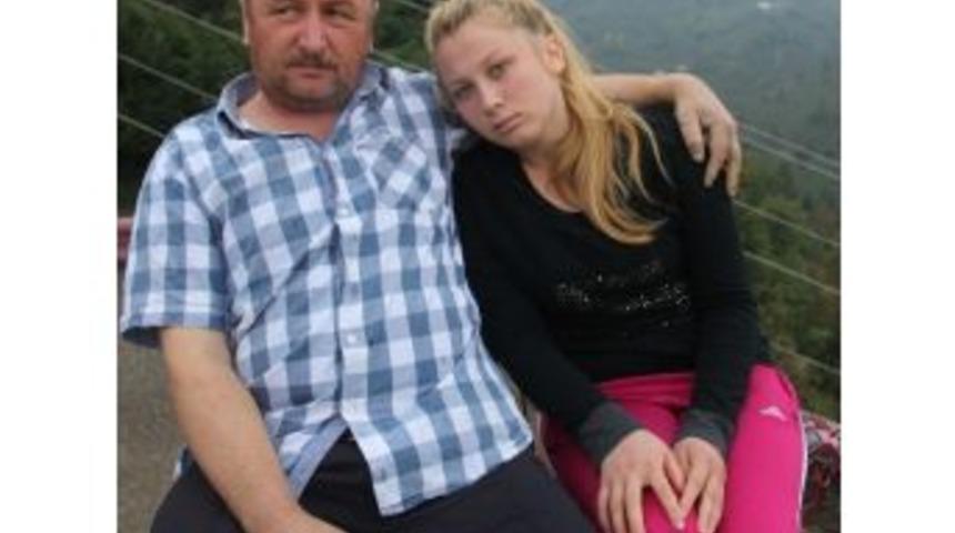 Eşinin Evlat Katili Olduğuna İnanmıyor