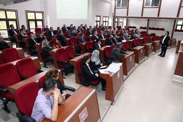 Sakarya Büyükşehir Belediyesi Kurum İçi Personel Eğitimlerine Devam Ediyor