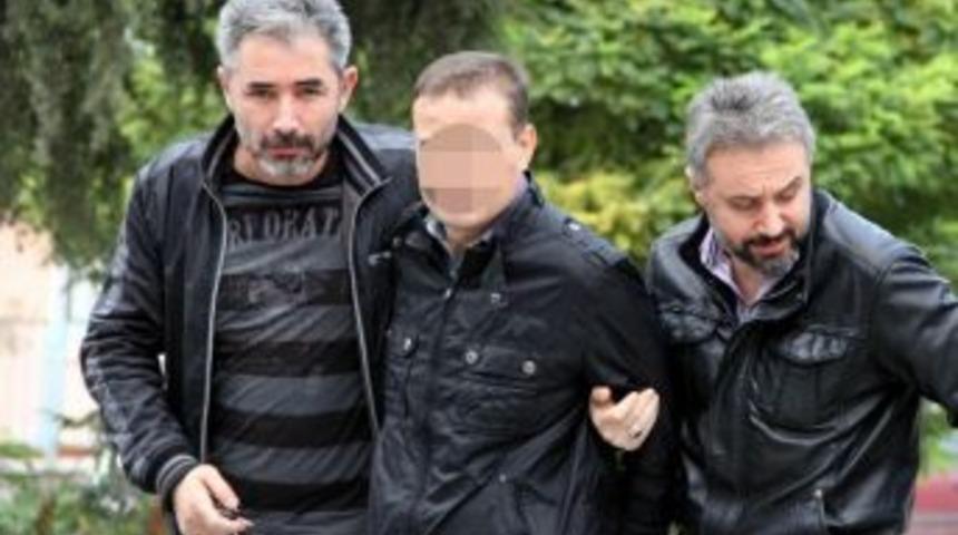 D&uuml;ğ&uuml;nde 2 Kişiyi Kazara Vurmuş