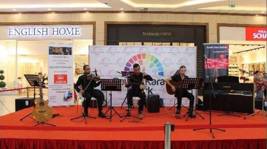 Ceylan Karavil Park Ziyaret&ccedil;ilerini Ağırlamaya Devam Ediyor