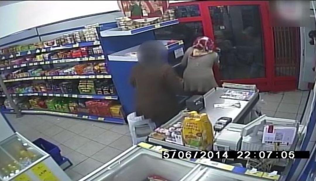 Hara&ccedil; Vermeyen Marketi B&ouml;yle Kundakladılar