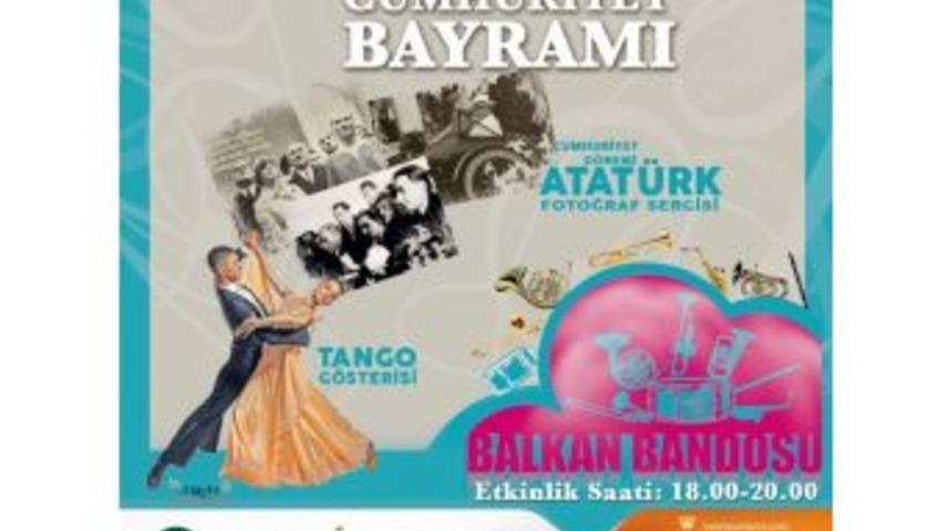 Yeşilyurt Avm&rsquo;de Cumhuriyet Bayramı Coşkusu