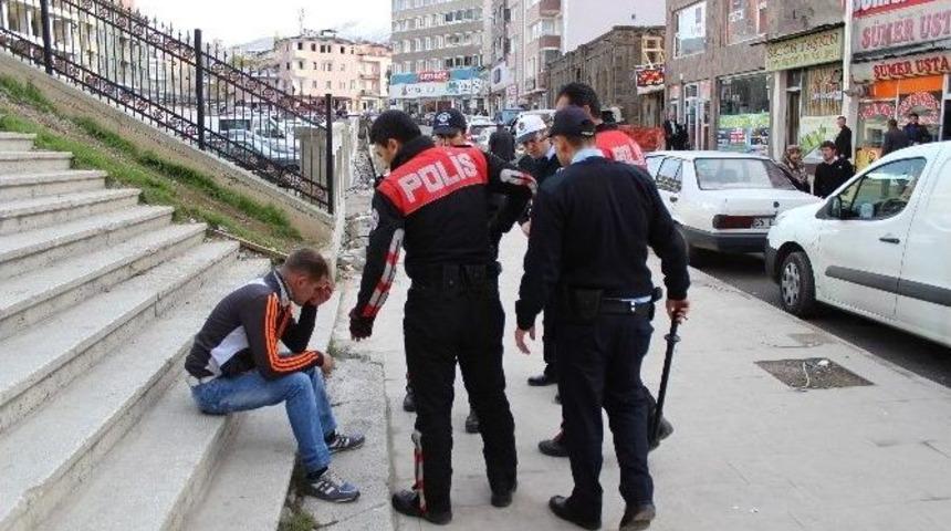 Kavga Eden Şahıslar Kovalamaca Sonunda Yakalandı