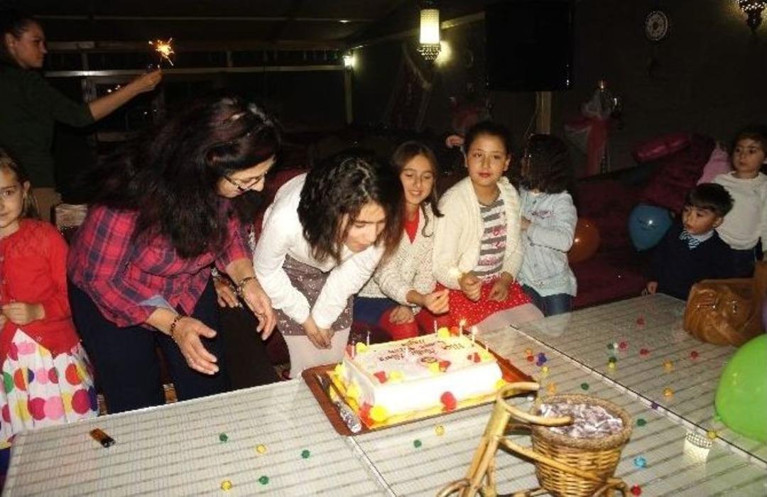 (&ouml;zel Haber) Amansız Yakalandığı Hastalıkta G&ouml;zl&uuml;klerden Kurtuldu