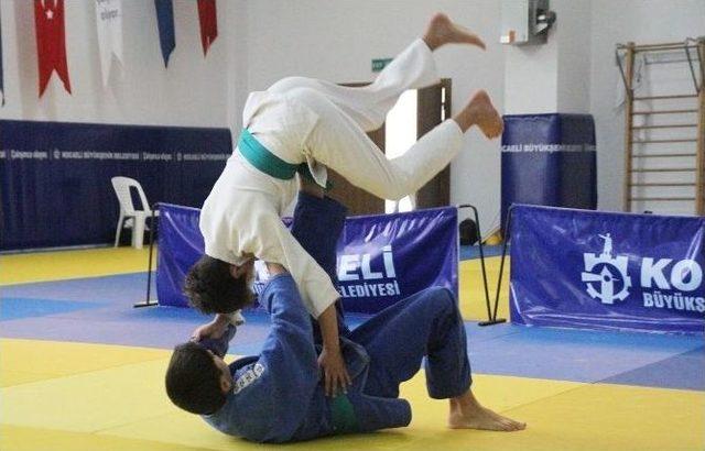Judocular Bir Üst Kuşağa Yükseldi