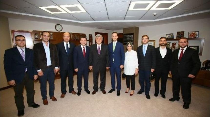 Başkan Karaosmanoğlu Başsiad Y&ouml;netimini Ağırladı