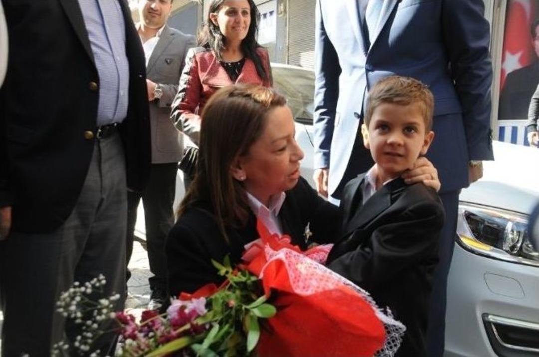 Ak Parti Genel Başkan Yardımcısı &Ccedil;alık Cizre&rsquo;de