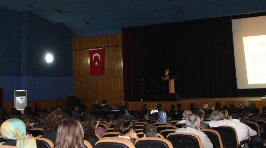 Ereğli&rsquo;de Uyuşturucu Bağımlılığı Konferansı