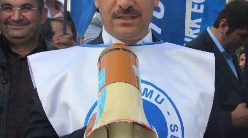 T&uuml;rkiye Kamu Sen Ek Zam Talebinde Bulundu