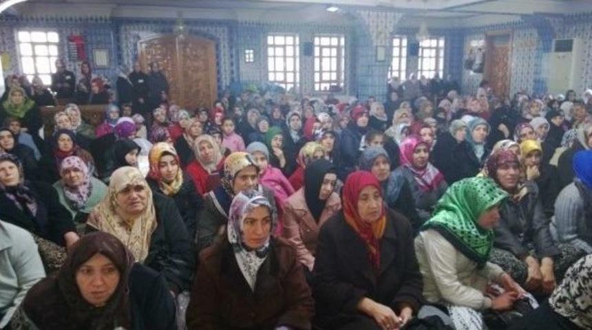 Kadınlara Dini Program D&uuml;zenlendi