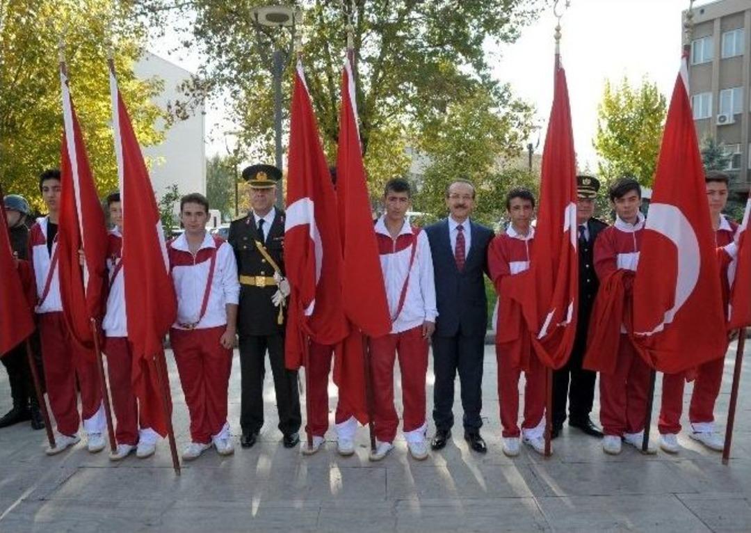 Uşak&rsquo;ta 29 Ekim Cumhuriyet Bayramı Kutlamaları