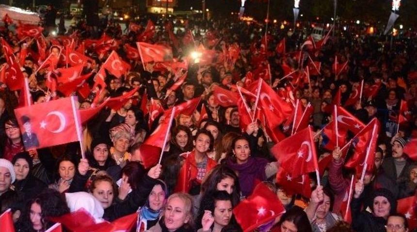 Kuzeyin Oğlundan Beylikd&uuml;z&uuml;&rsquo;nde Cumhuriyet Konseri