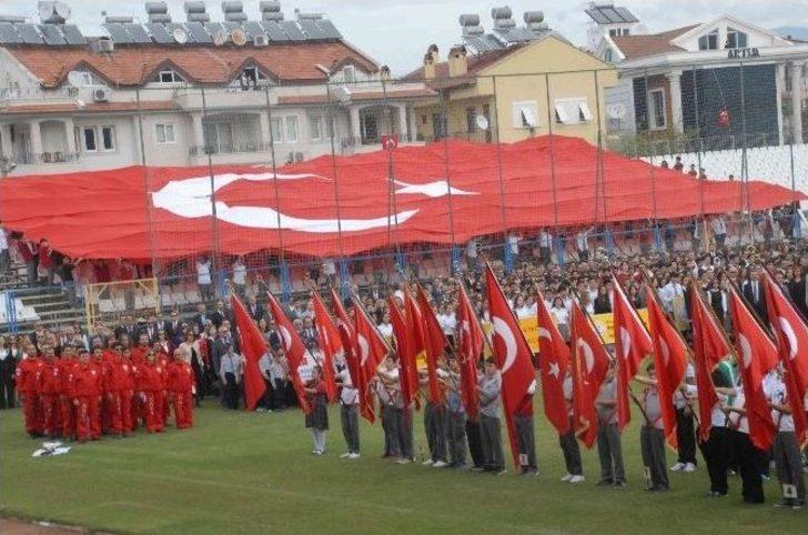 Fethiye’de Cumhuriyet Tam Yansıtıldı G1