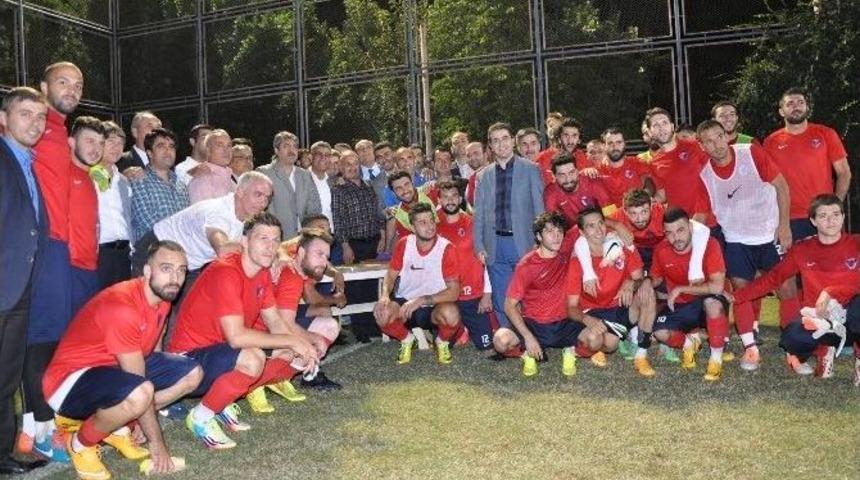 Başkan Taşpınar&rsquo;dan Mersin İdmanyurdu&rsquo;lu Futbolculara Ziyaret