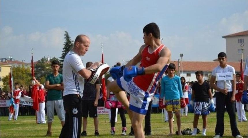 Bor&rsquo;da 29 Ekim Coşkusu