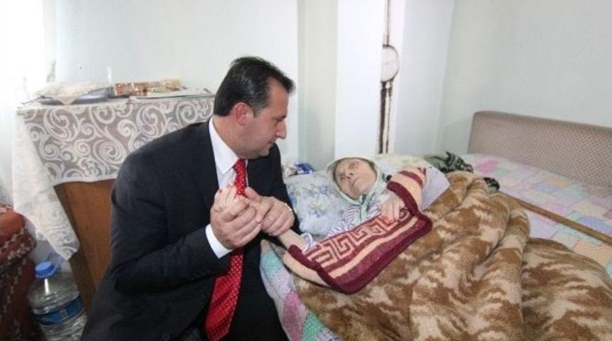 Menderes&rsquo;te Kimse Yalnız Değil